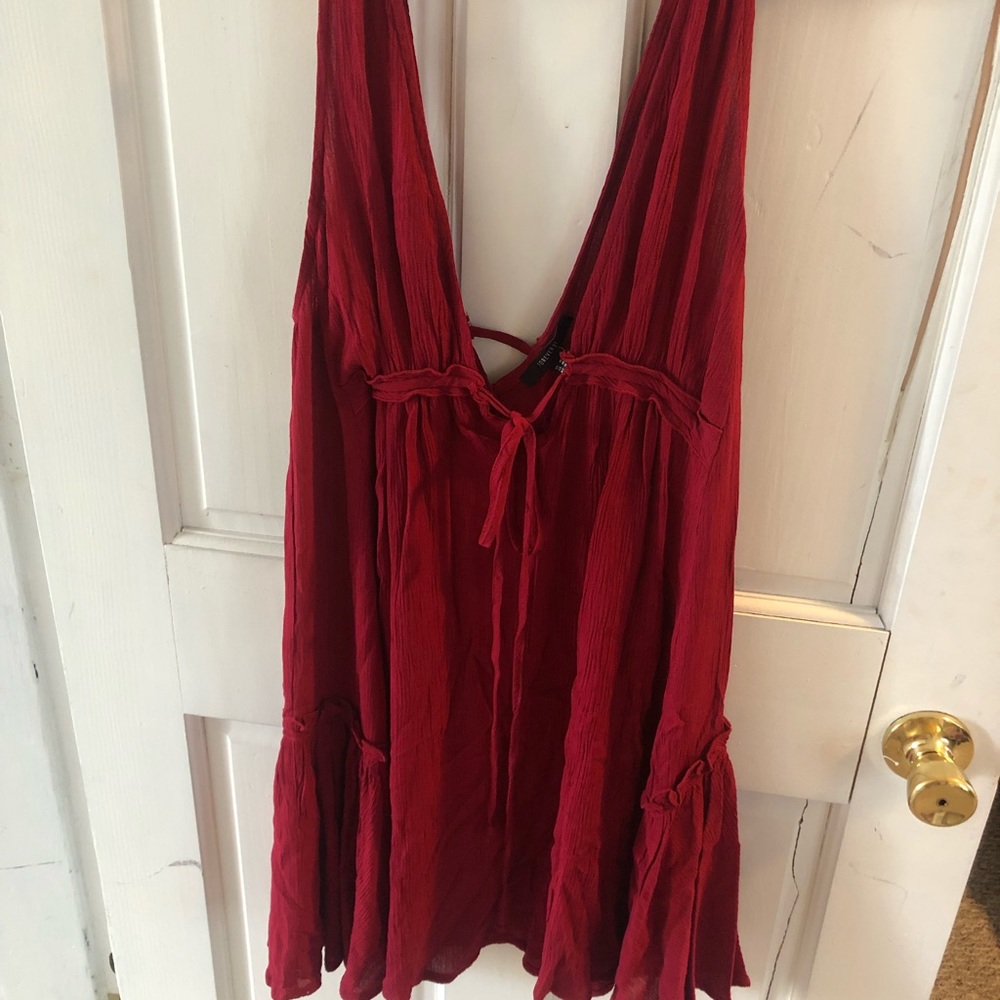 Red dress - Picture 2 of 2